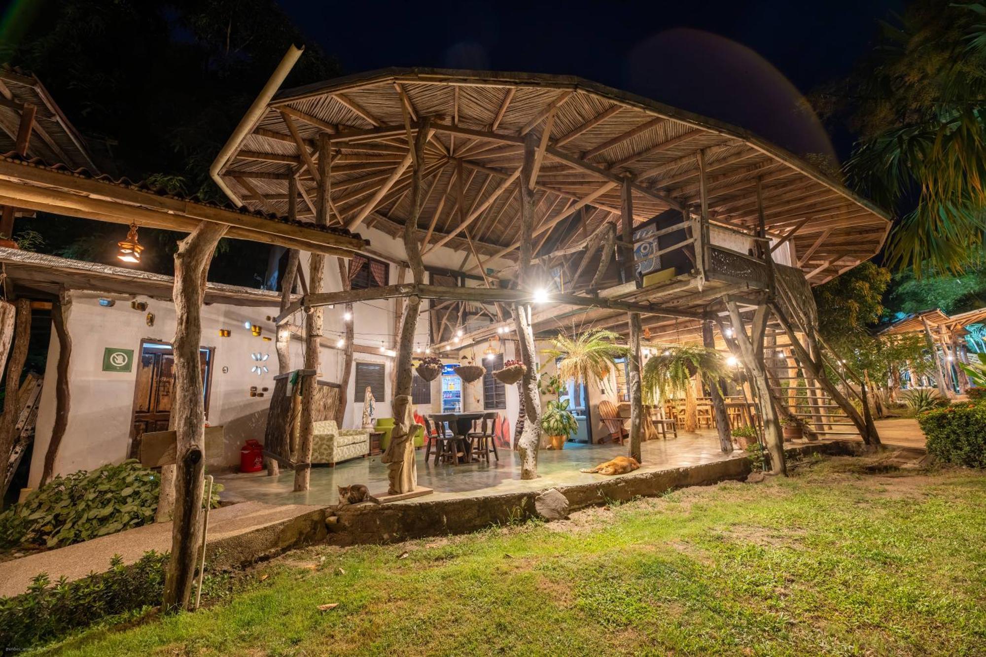 Hostal La Media Luna Palomino Zewnętrze zdjęcie