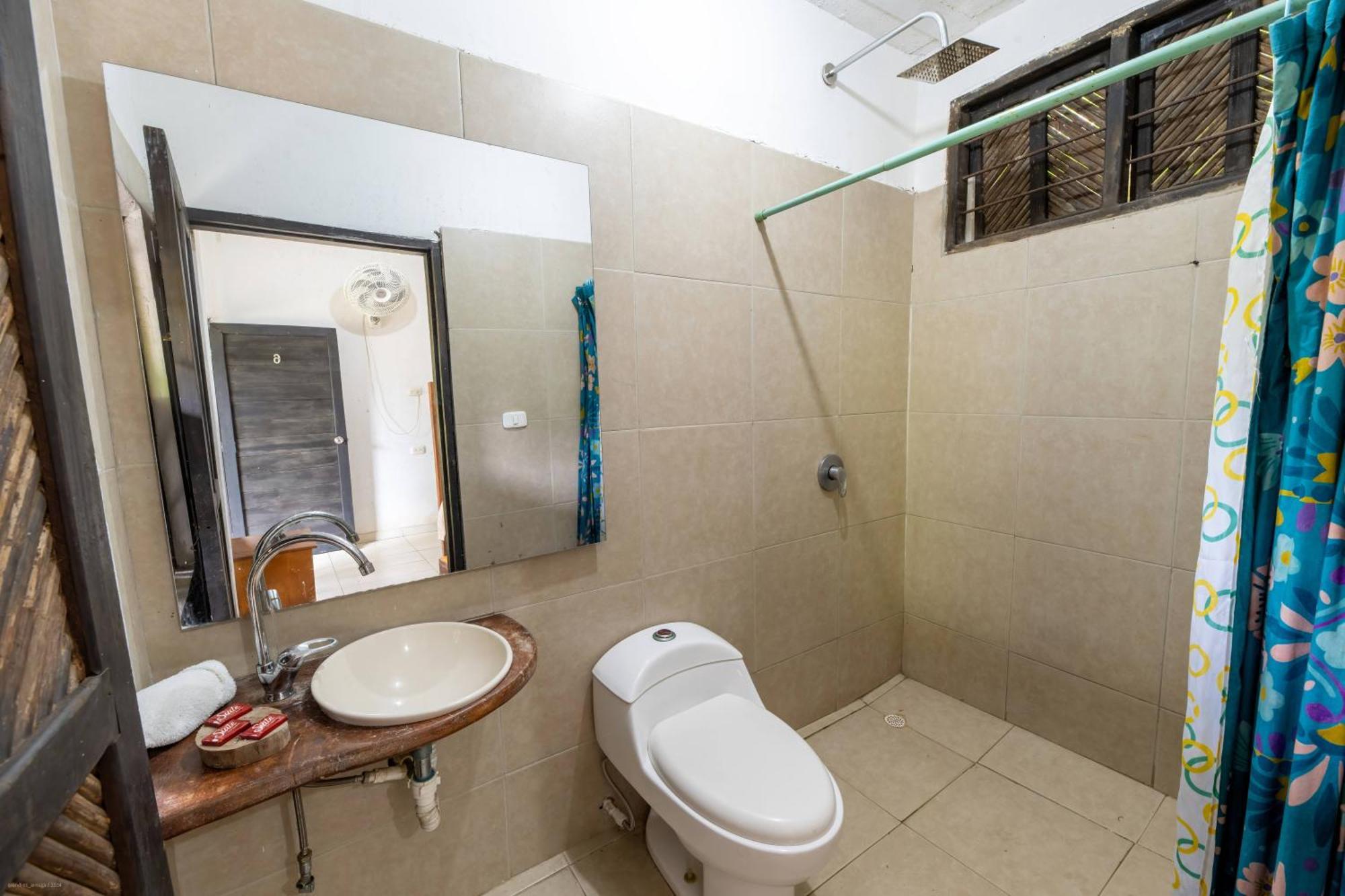 Hostal La Media Luna Palomino Zewnętrze zdjęcie