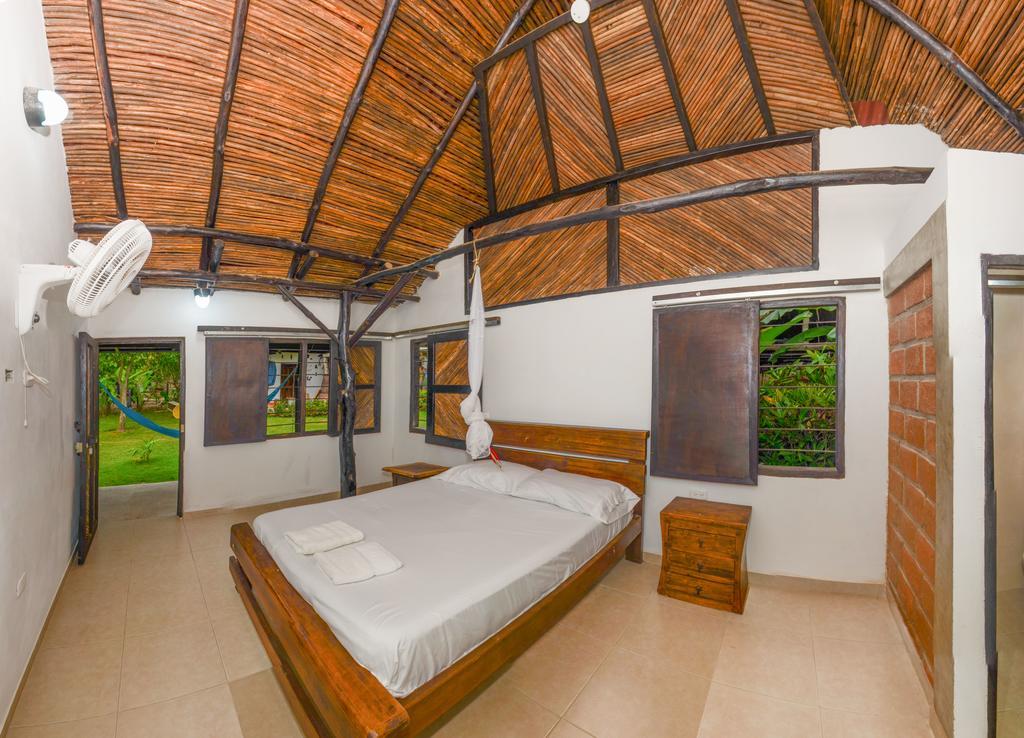 Hostal La Media Luna Palomino Zewnętrze zdjęcie