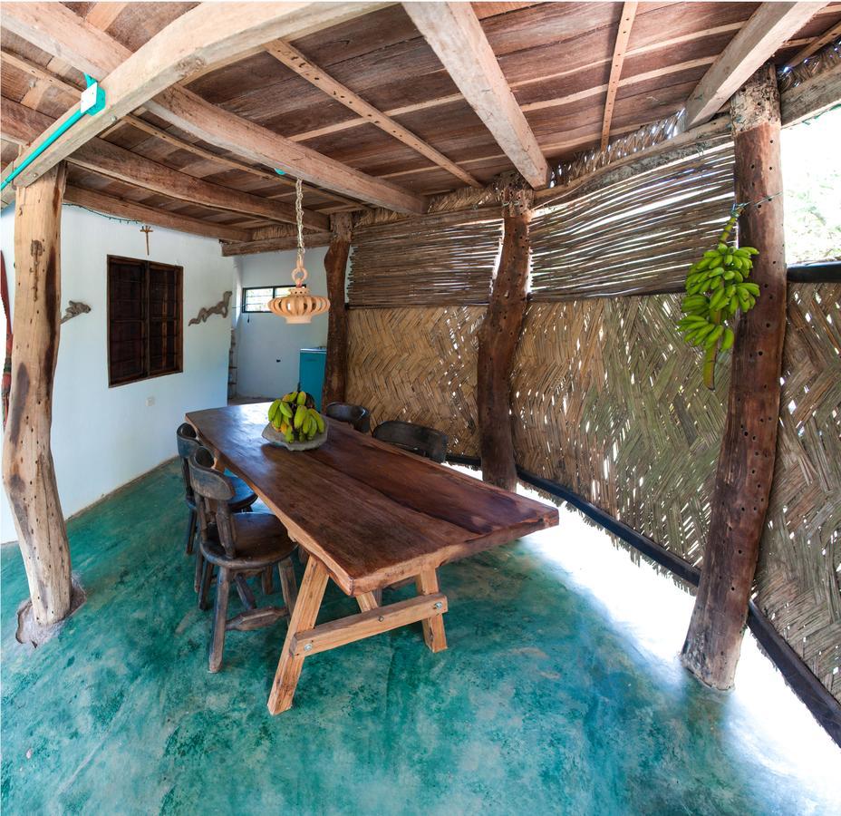 Hostal La Media Luna Palomino Zewnętrze zdjęcie