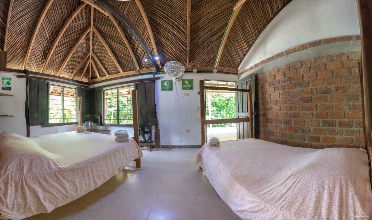 Hostal La Media Luna Palomino Zewnętrze zdjęcie