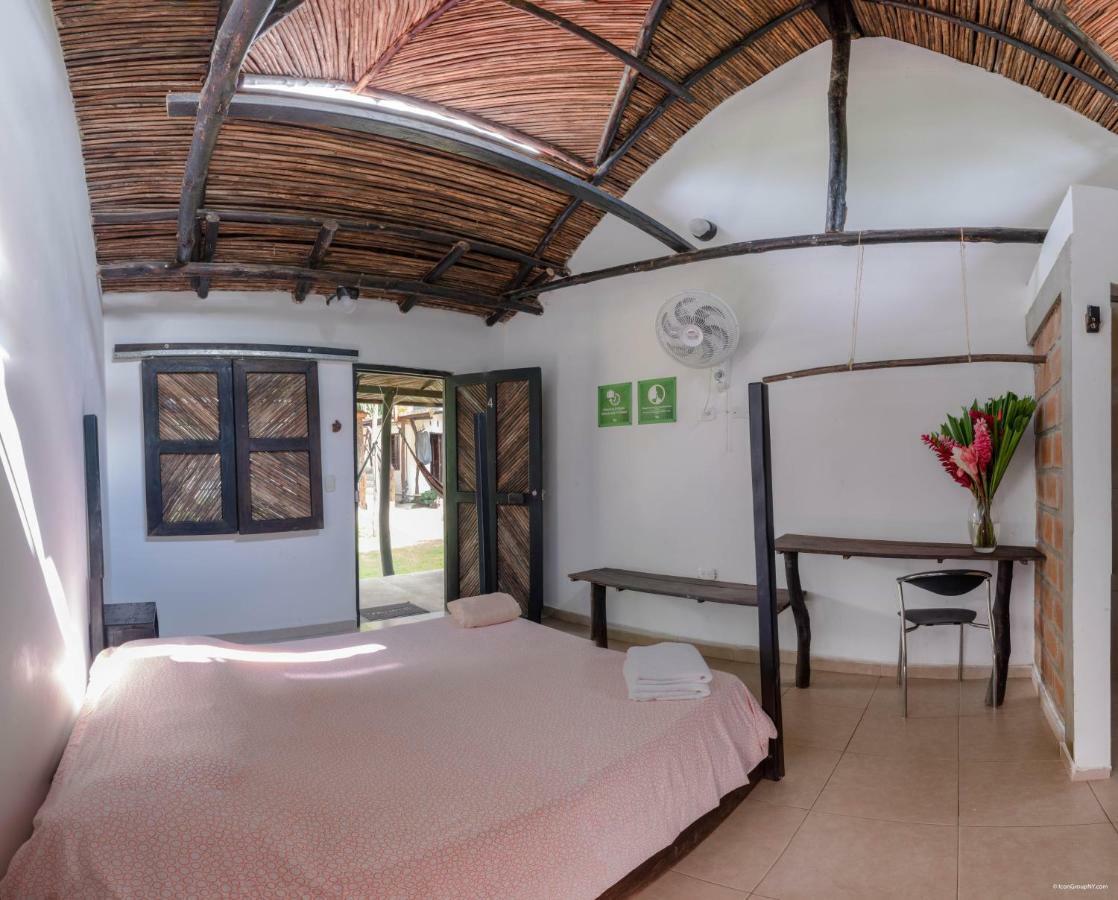 Hostal La Media Luna Palomino Zewnętrze zdjęcie