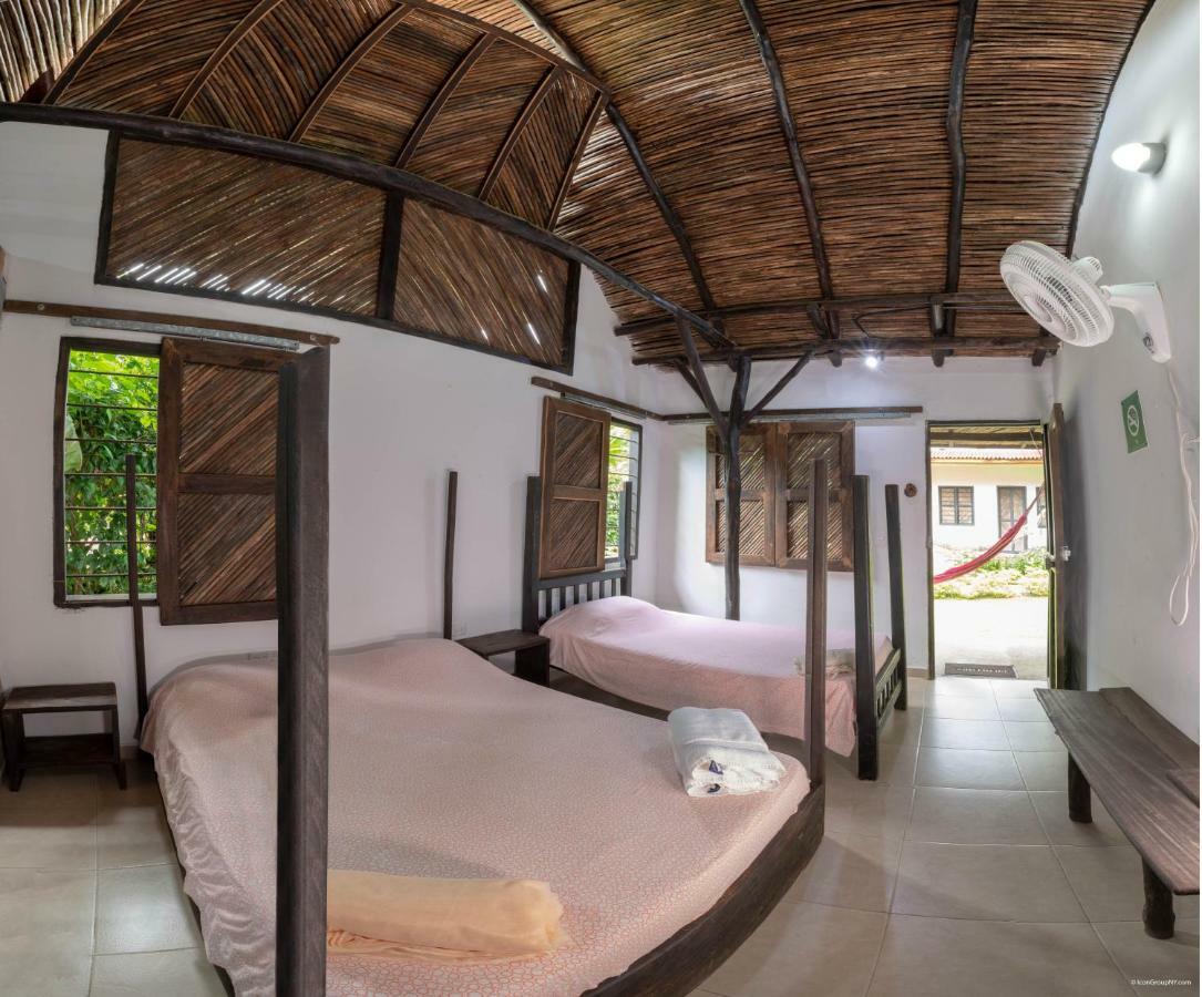 Hostal La Media Luna Palomino Zewnętrze zdjęcie